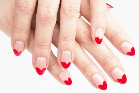 Το απόλυτο manicure για την ημέρα του Αγ. Βαλεντίνου σε 3 βήματα